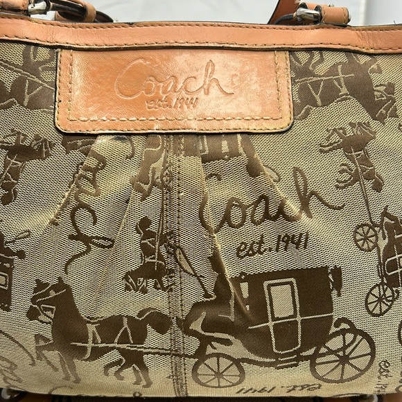 Authentic Coach horse and carriage print canvas bag - Picture 2 of 16